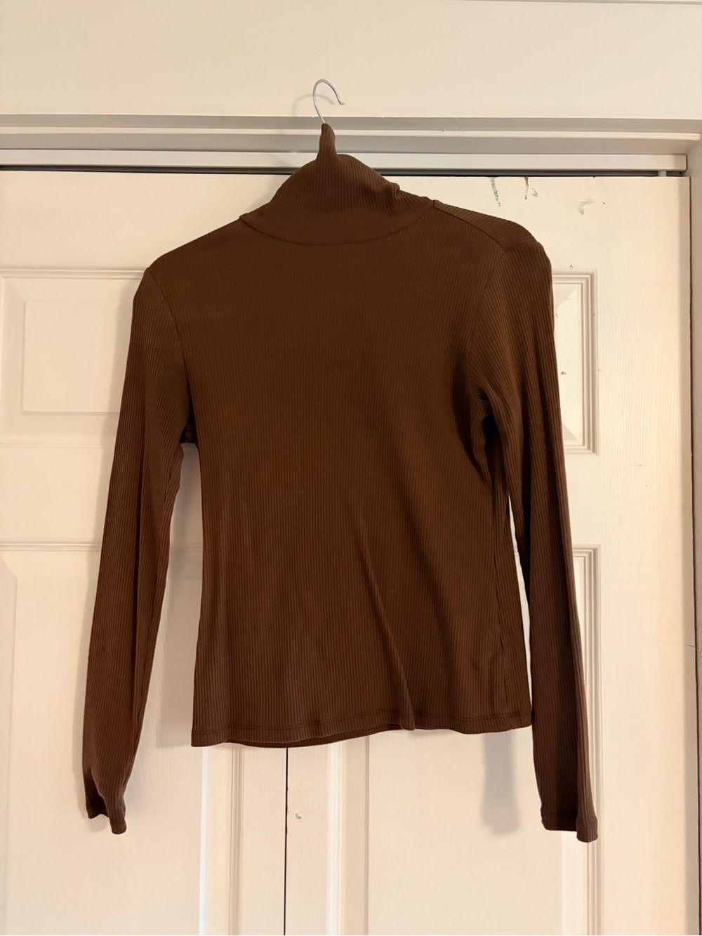 Old Navy Brown Ribbed Turtleneck Top